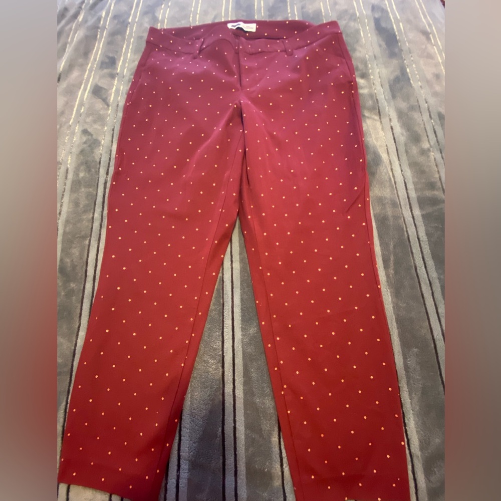 Old Navy Burgundy Polka Dot Cropped Pants